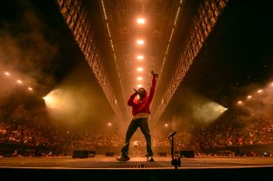 kendrick-lamar-gnx-first-rap-album-1-million-milestone-2025