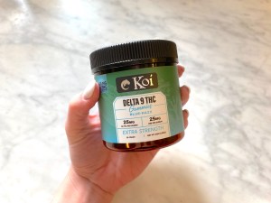 koi blue razz gummies