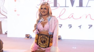Mariah May with the AEW Women's World Championship.