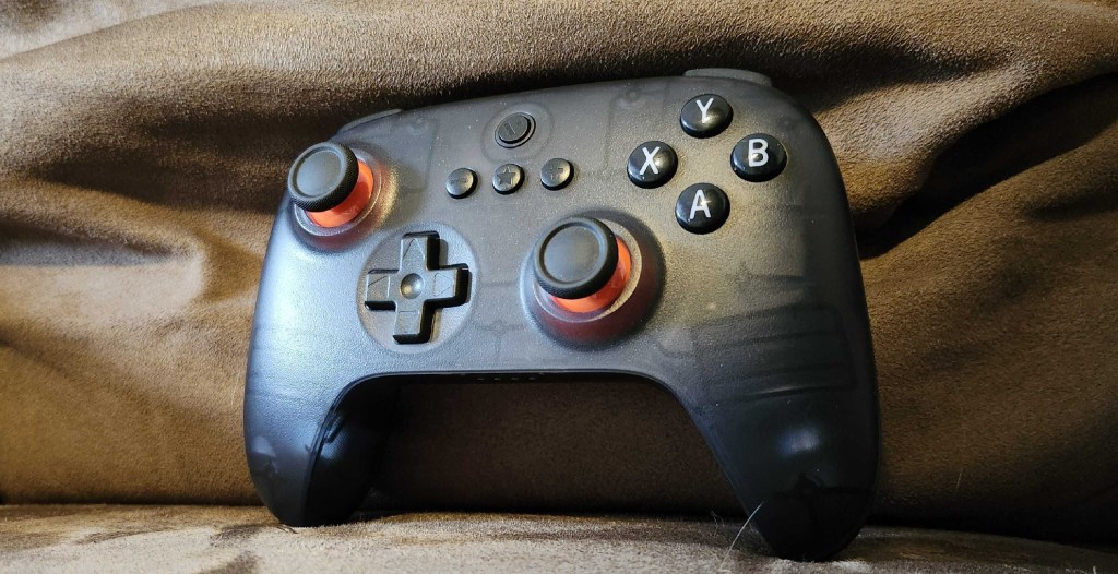 The Viture x 8BitDo Ultimate C controller